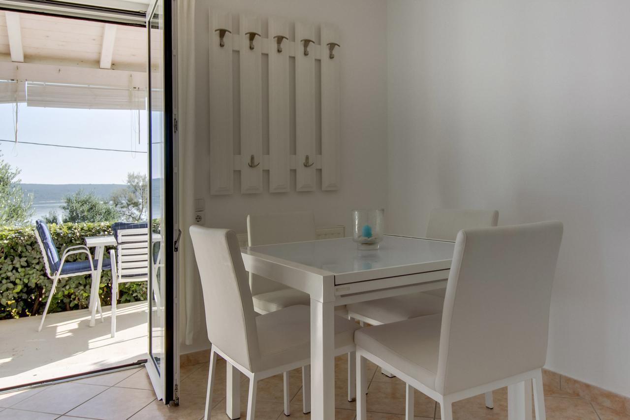 Apartments Del Sole Nerezine Phòng bức ảnh